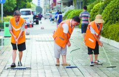 长沙环卫系统临时工超8000人 多数未购社保