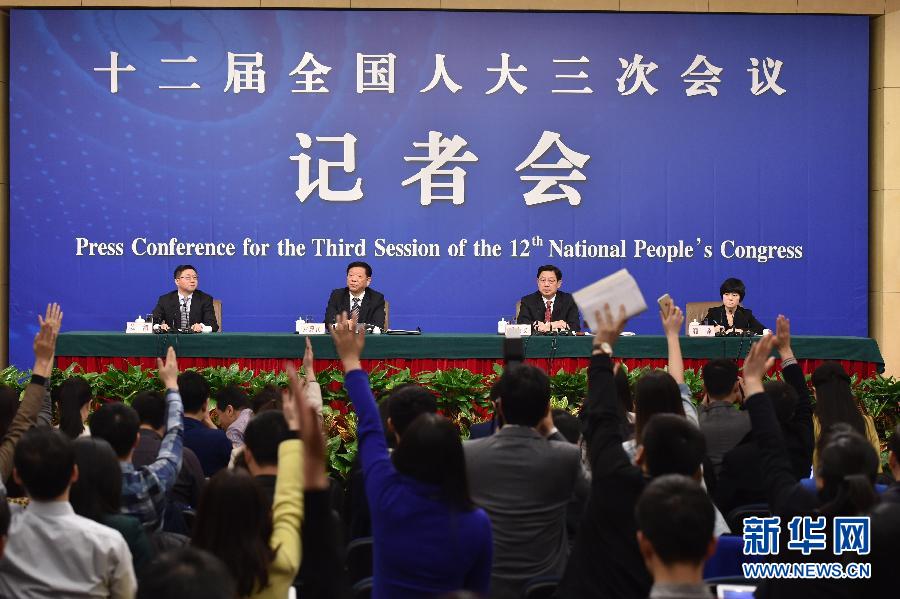 图文直播:人社部就“就业和社会保障”答记者问