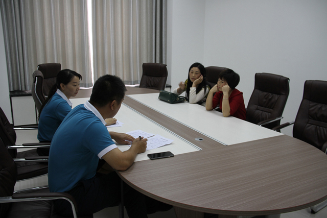 保康县人社局“送人上岗”解企业“用工难”