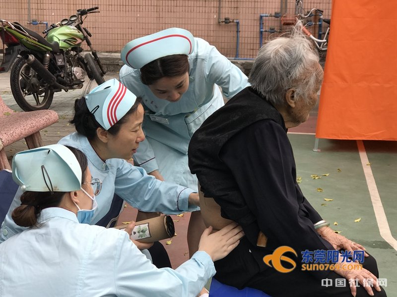 ݸӼģʽ Щ߱ҽԱΧת